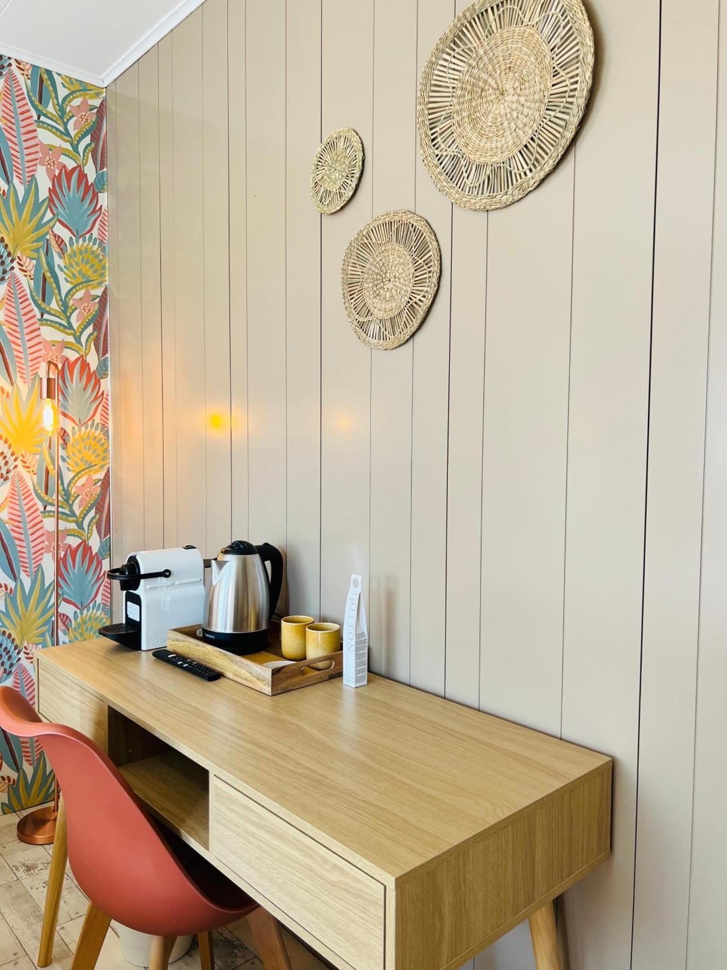 Motel Les Broussailles Mesves-sur-Loire Екстериор снимка