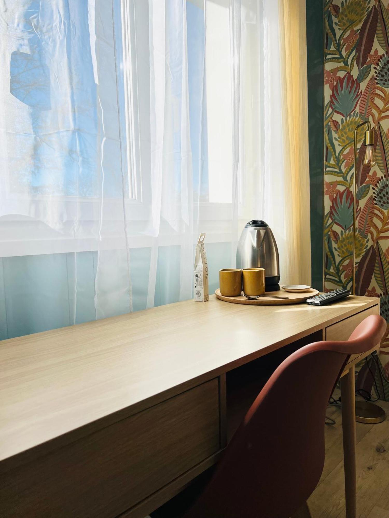 Motel Les Broussailles Mesves-sur-Loire Екстериор снимка