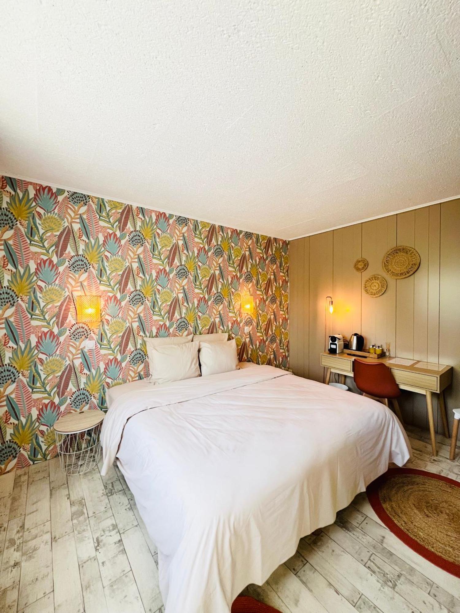 Motel Les Broussailles Mesves-sur-Loire Екстериор снимка